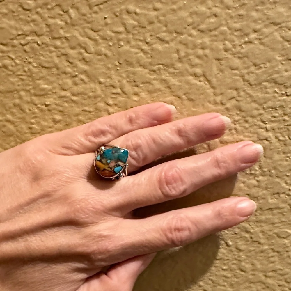 Oyster Copper Turquoise Ring - Picture 4 of 5